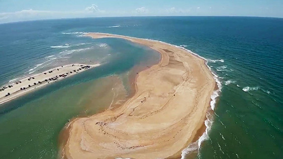 В Атлантическом океане всплыл остров