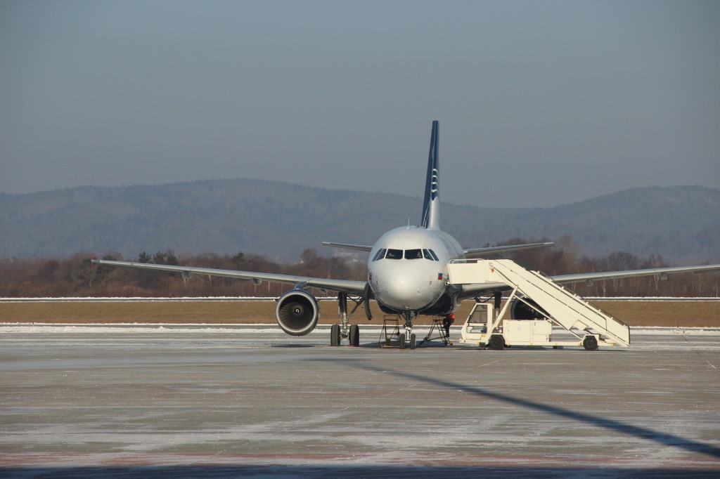 Самолеты в Терней и Кавалерово вылетят с опозданием