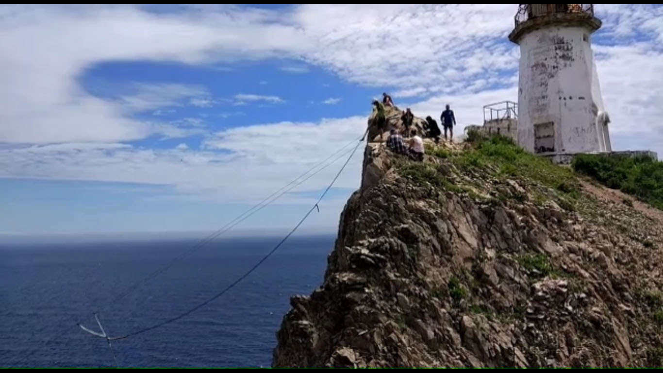 Захватывающее дух видео сняли на одном из маяков Приморья