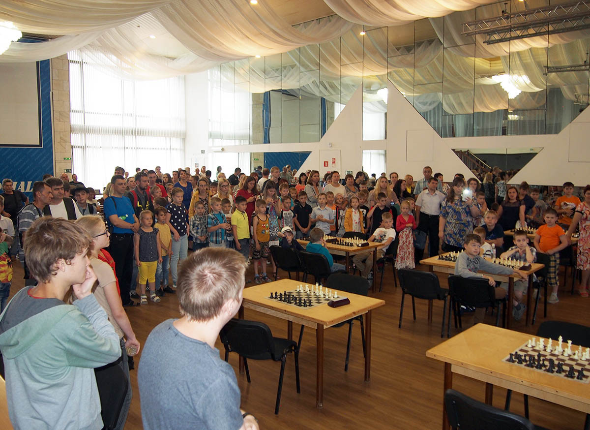 Шахматный фестиваль во Владивостоке поставил рекорд по количеству участников