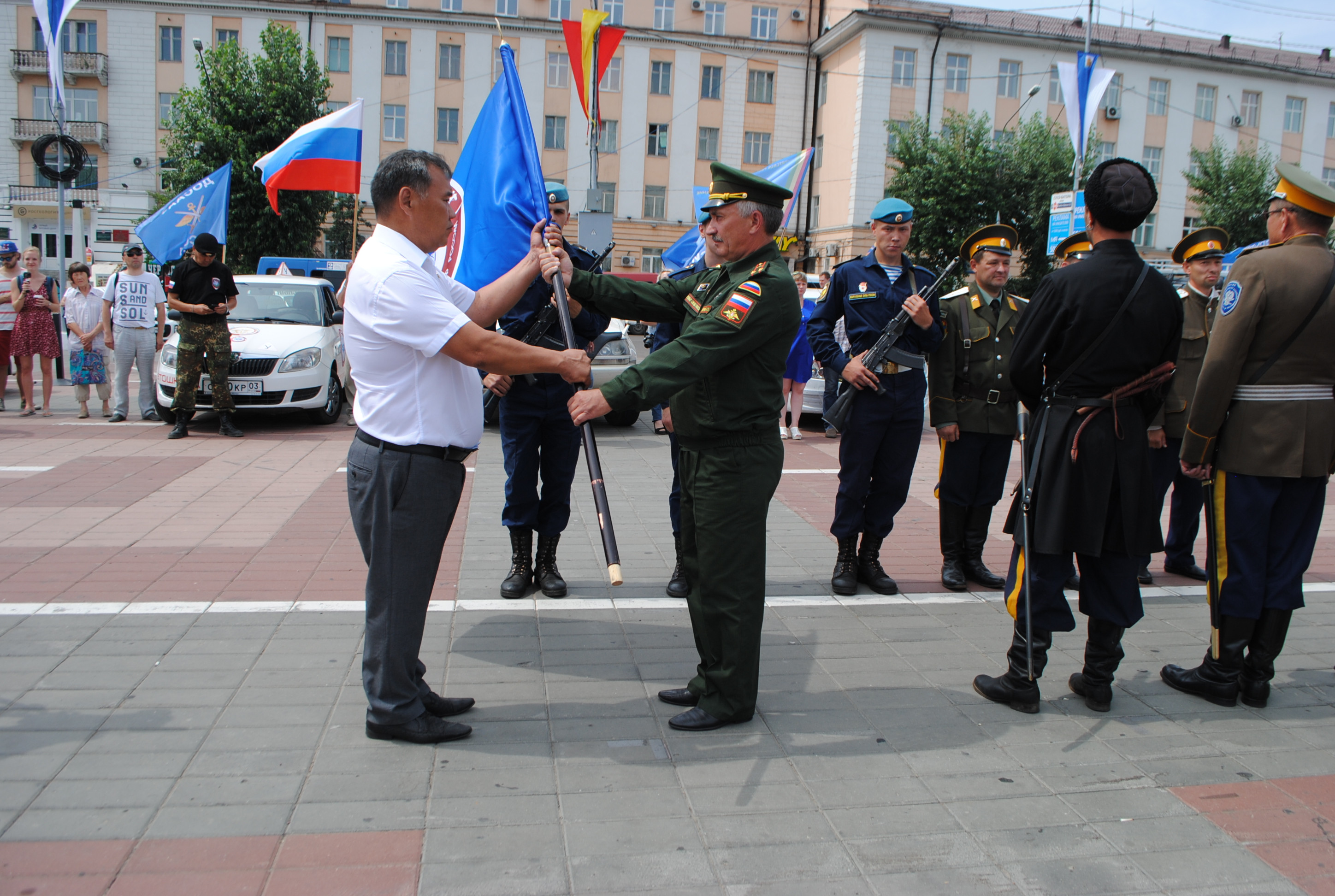 Патриотов России встретили в Чите