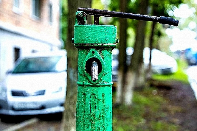 Одна из улиц Владивостока на целый день останется в среду без холодной воды