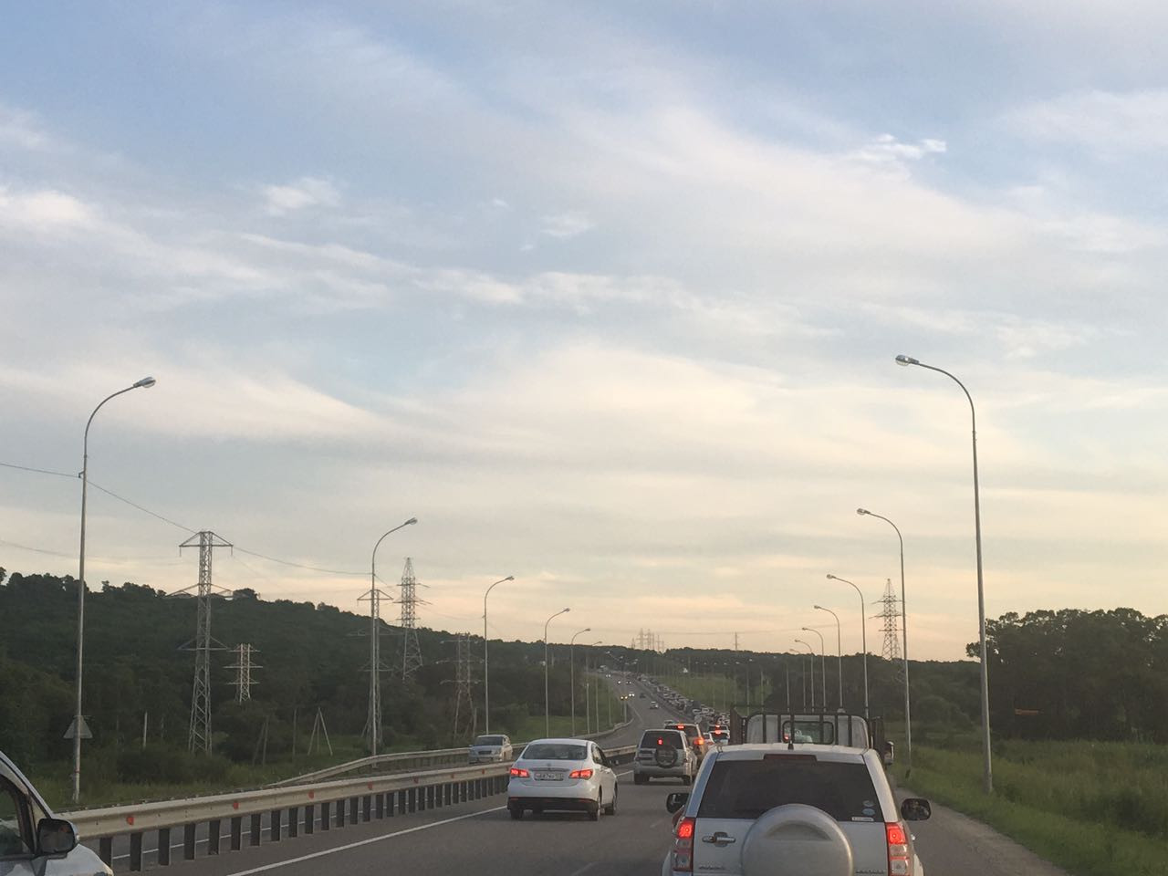 Пробка в 20 км сковала федеральную трассу в Приморье (фото)