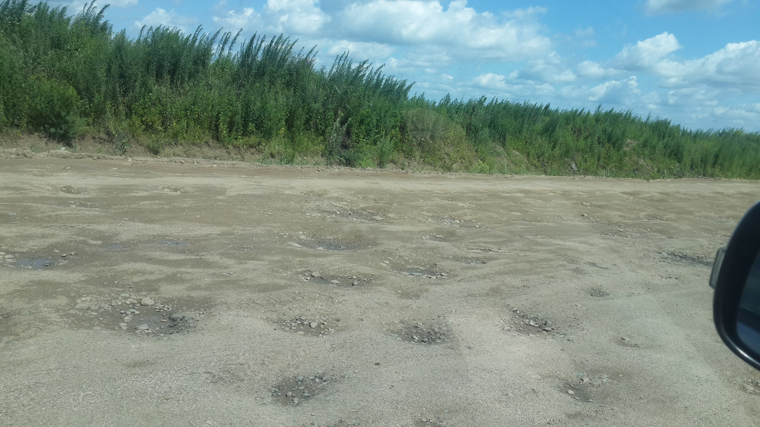 Китайские туристы въезжают в Приморье на «стиральной доске» (фото)