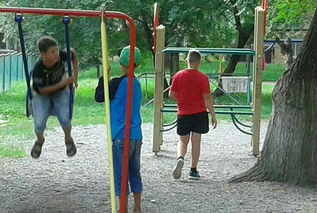 "Бэд Бойз": дети-изверги убивали голубей и оскорбляли людей в Большом Камне