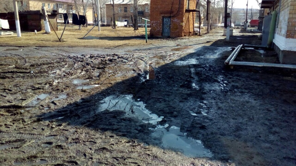 Тепловые сети Уссурийска ремонтируют и без мэра