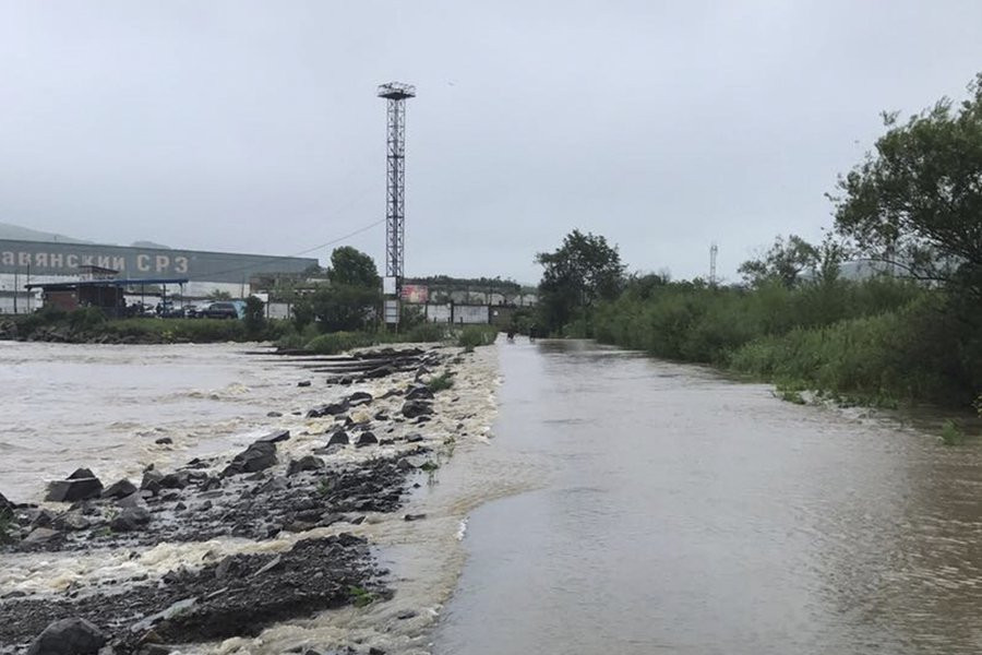 Движение транспорта в Хасанском районе постепенно восстанавливается
