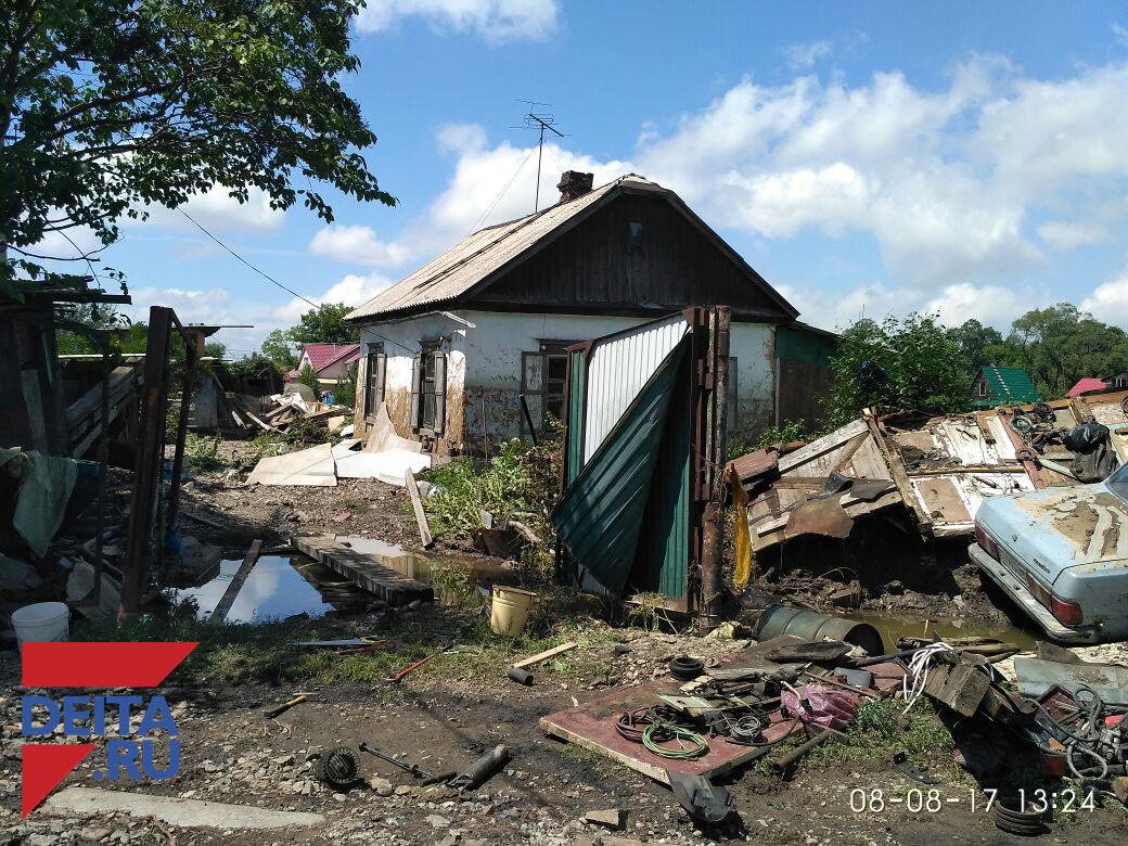 Пострадавшим от наводнения собирают гуманитарную помощь