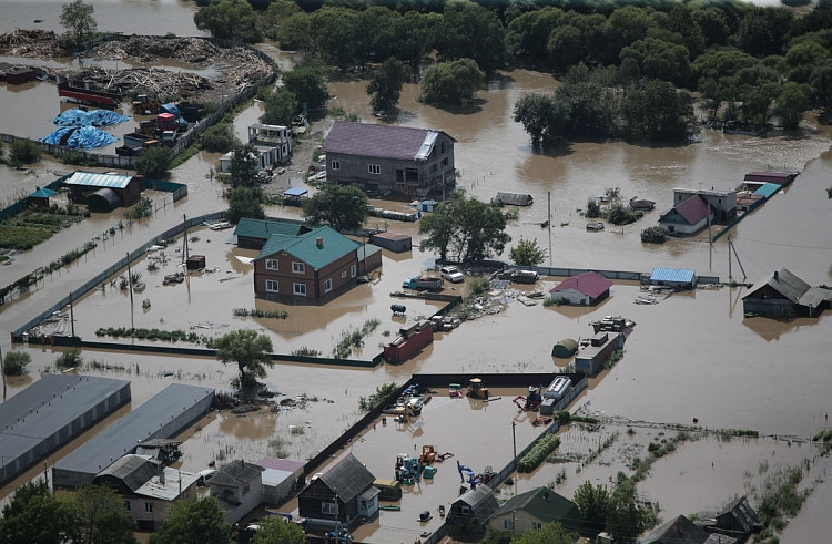 Рембригады помогут восстановить дома в Приморье