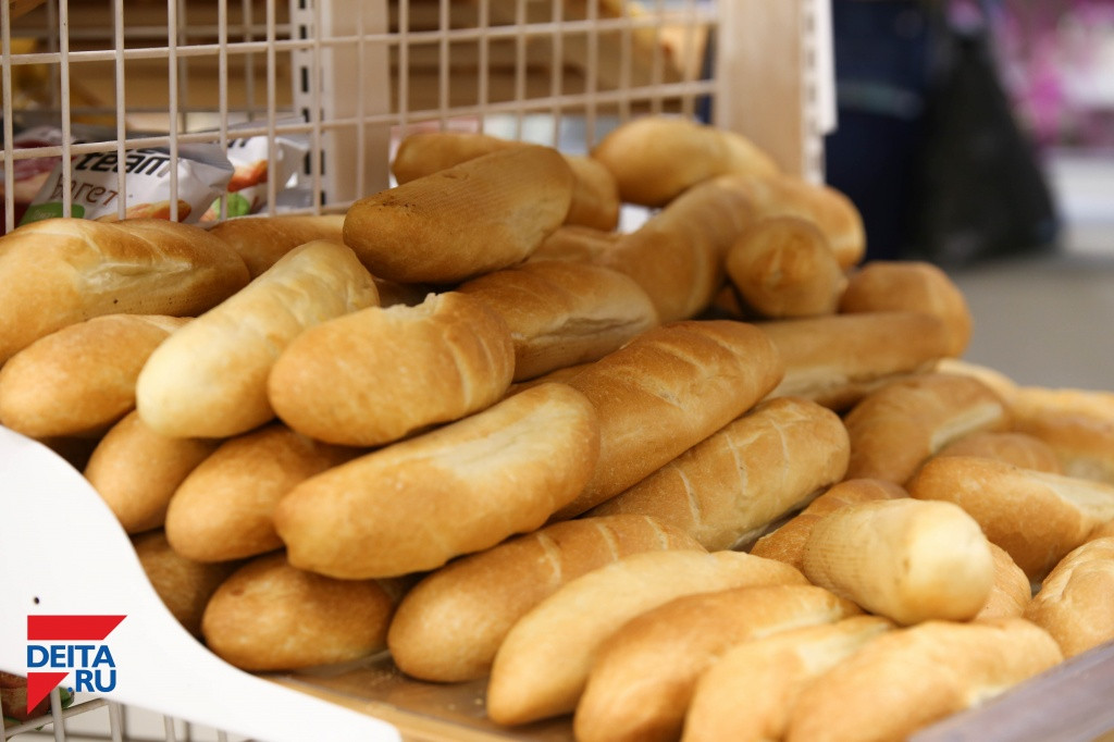 Волонтеры скупили для пострадавших приморцев весь хлеб из супермаркетов