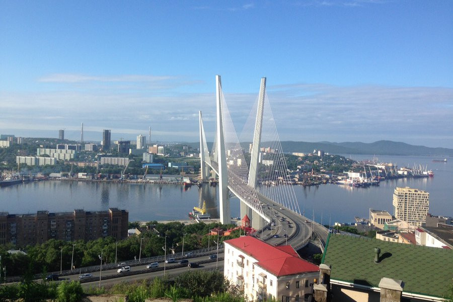 В субботу закроют мост на остров Русский