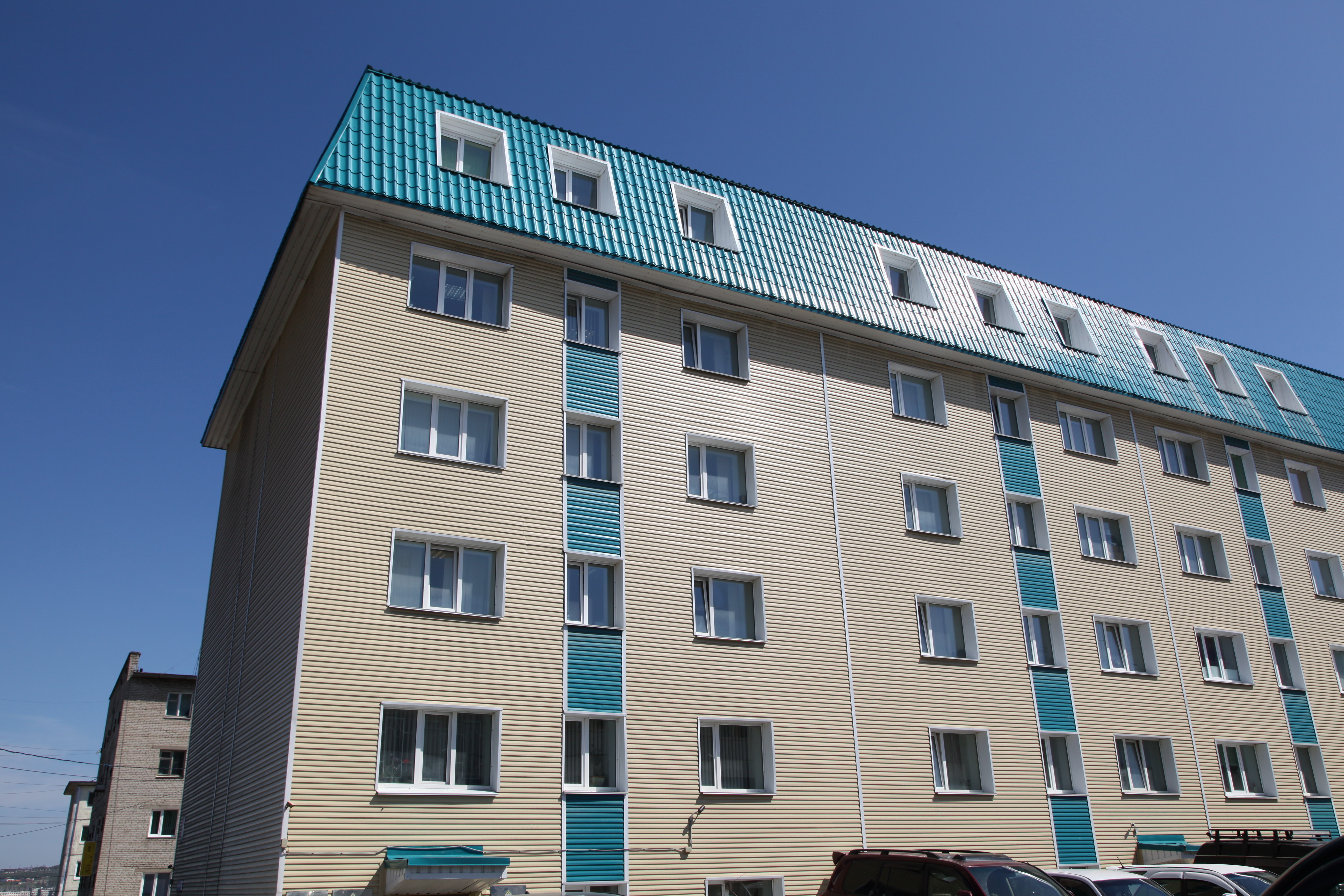 В Магадане ребенка придавила бетонная плита