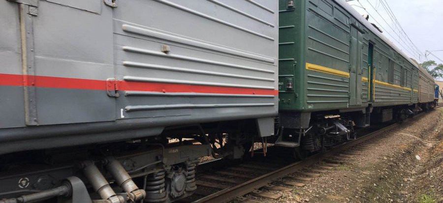 Военные собрали 100 метров новых шпал в Приморье