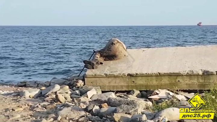 Парализованного мужчину бросили на произвол судьбы во Владивостоке (видео)