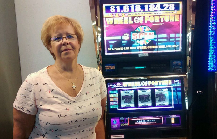 Американка сорвала джекпот в $1,6 млн