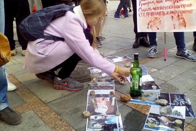 В Хабаровске на митинге жители потребовали тюремных сроков для живодерок