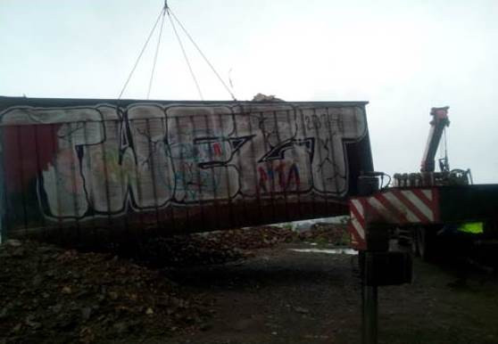 Торговый павильон взлетел на воздух во Владивостоке