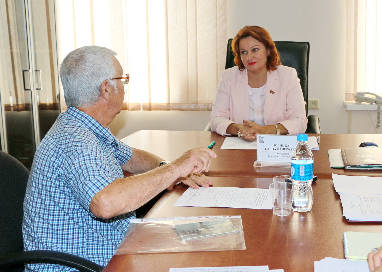 Председатель Думы Владивостока Елена Новицкая провела прием граждан