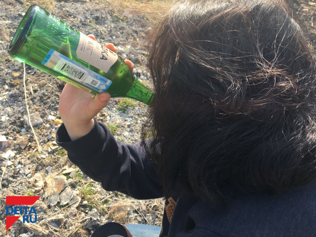 Во Владивостоке школьница впала в кому после выпитого