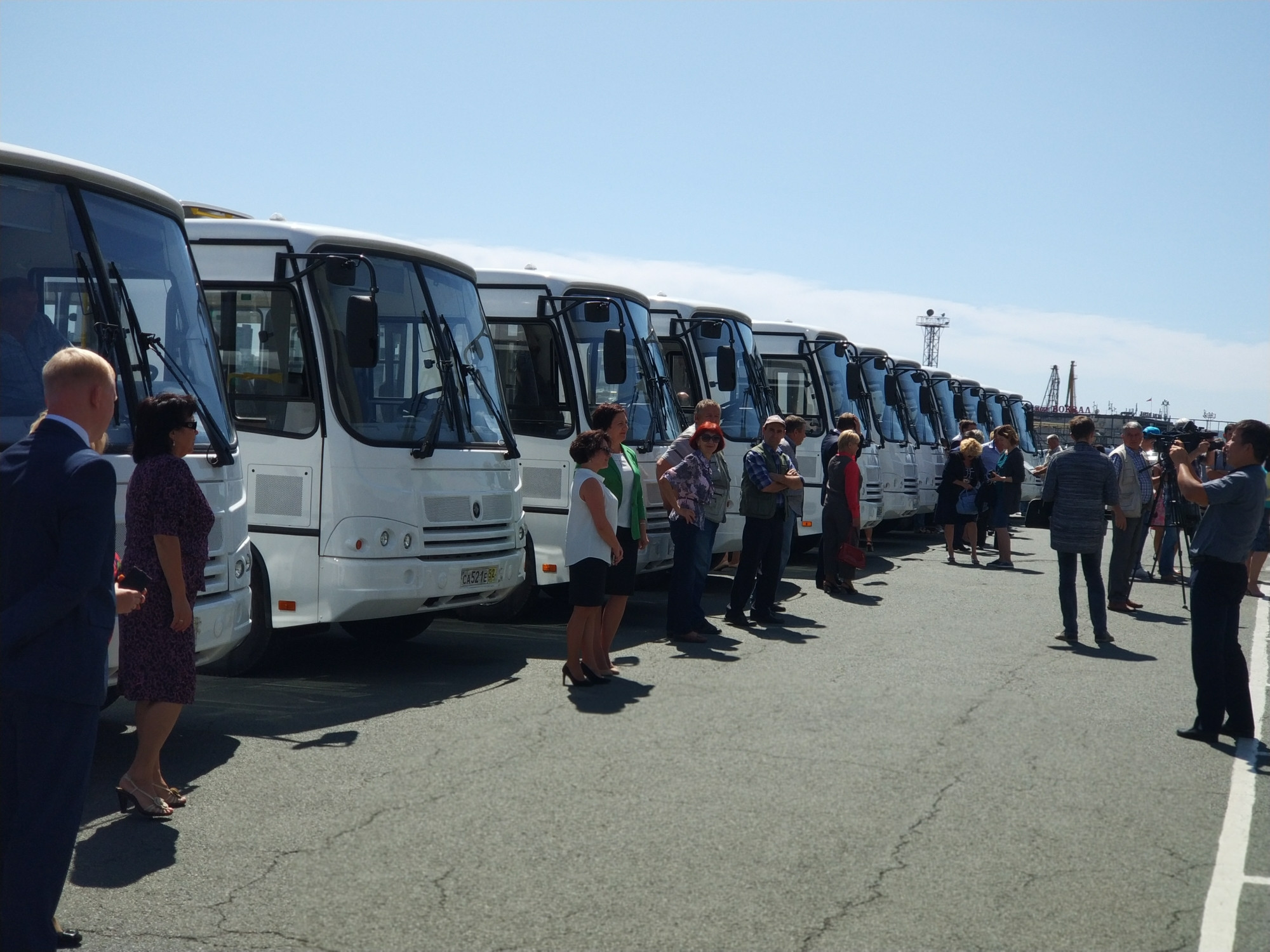 Новые автобусы получили учреждения культуры Приморья