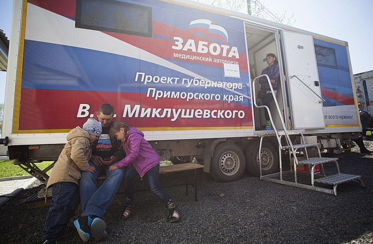 Детский автопоезд "Здоровье" добрался до Дальнереченска