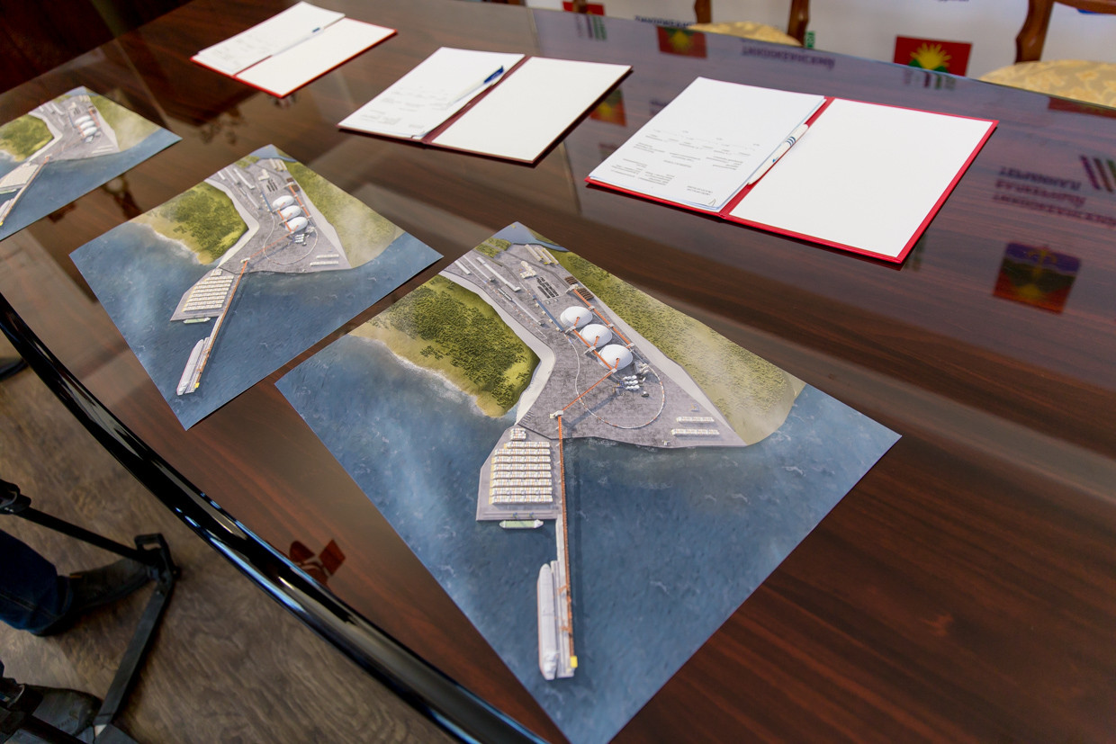 Тихоокеанский балкерный терминал приступил к развитию социальной инфраструктуры Славянки (фото)