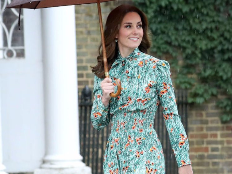 Уважение Диане выразила платьем Кейт Мидлтон