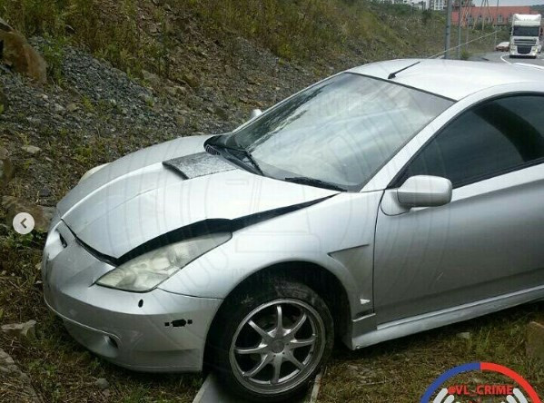 Женщина пострадала в серьезной аварии во Владивостоке (фото)