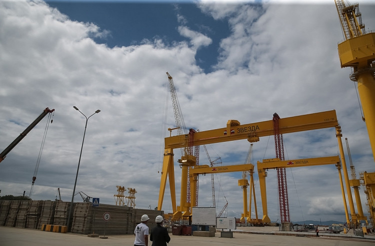 Путин будет лично следить за "Звездой"