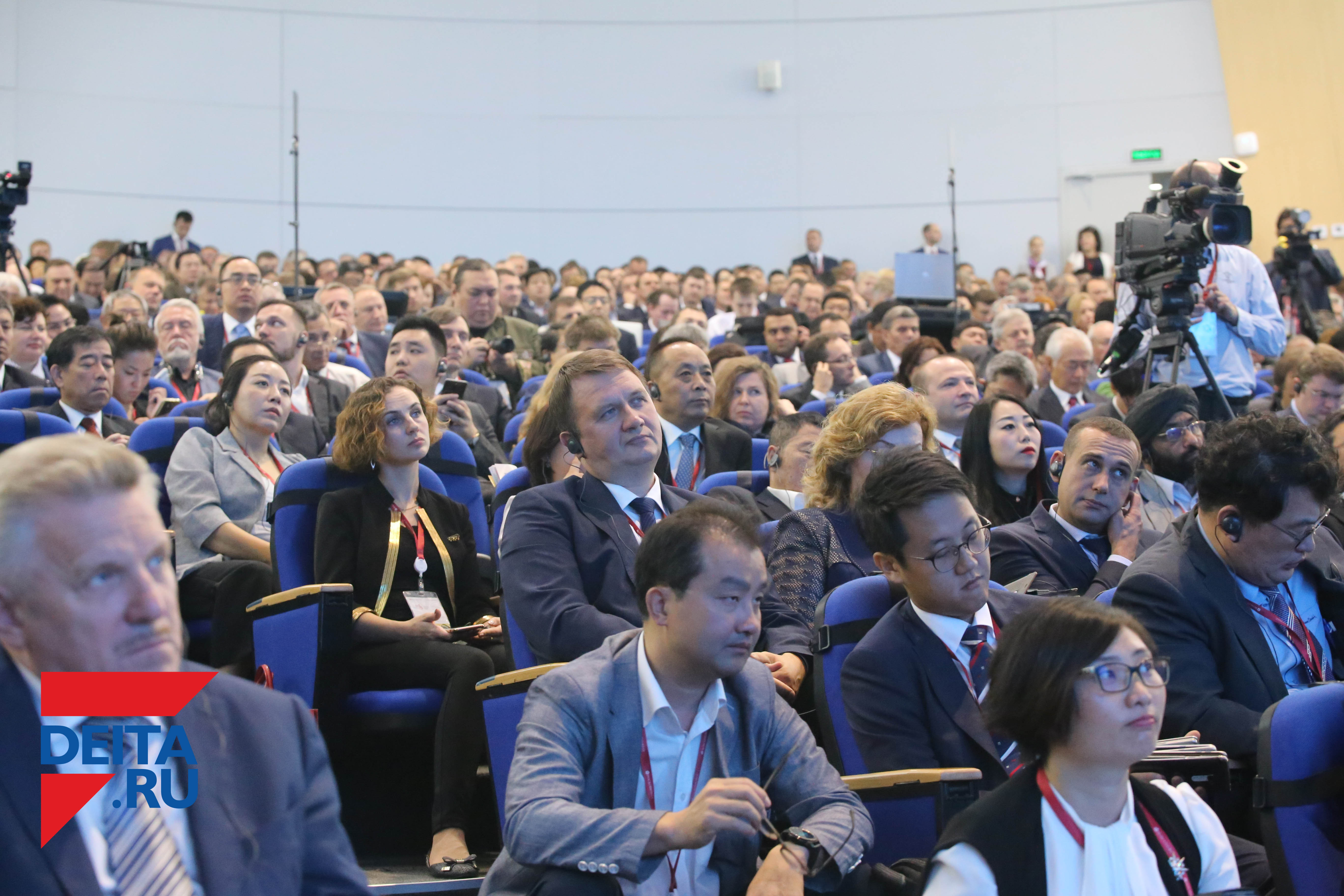 Банк ВТБ и правительство Магаданской области подписали соглашение о сотрудничестве