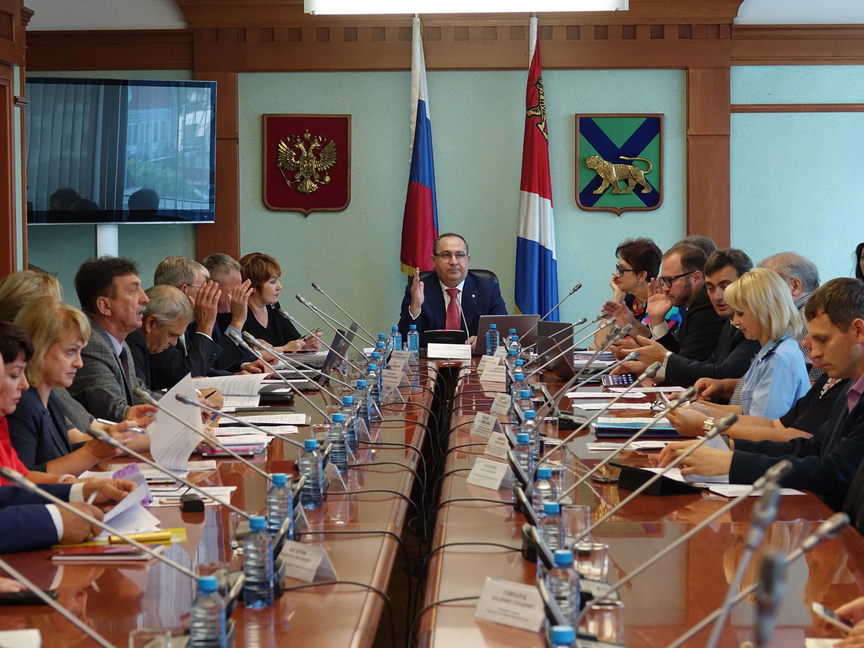 Народных дружинников урезонят в Приморье