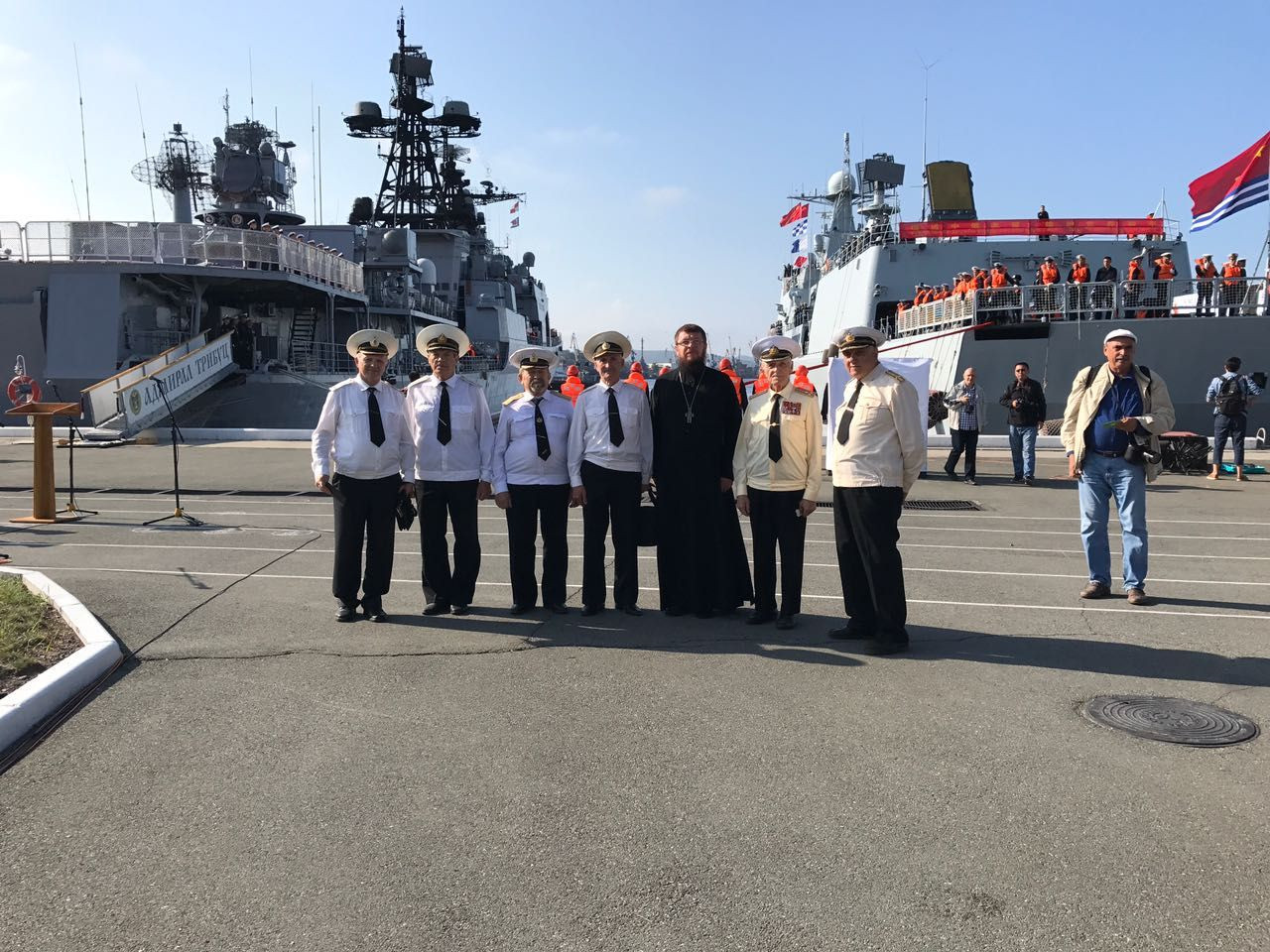 Моряки ТОФ возьмут с собой на учения неожиданную персону