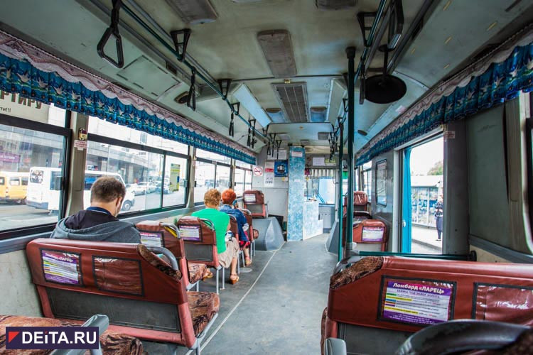 ДТП в Приморье с участием пассажирского автобуса занялись специалисты