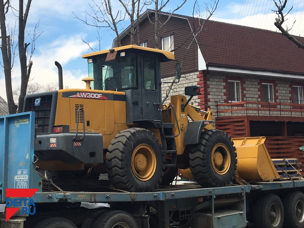 Оригинальный метод борьбы с ямами придумали в Приморье (фото)