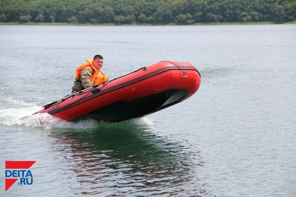 Лодка есть, а человека нет – в Приморье ищут мужчину