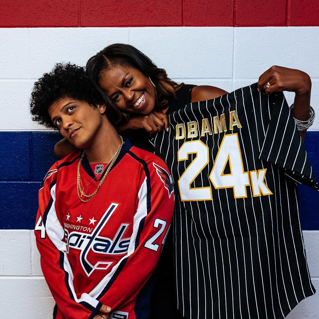 Мишель Обама благословила Бруно Марса