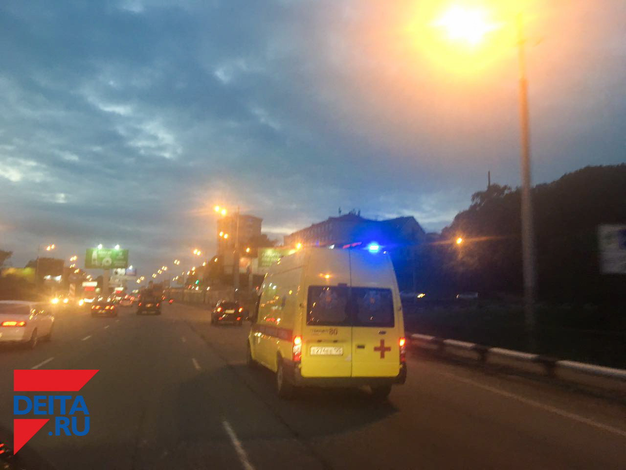 Солист скончался во время своего концерта