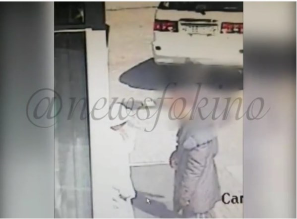 Приморец ограбил бабушку, просившую милостыню