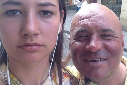 Селфи - лучшее средство от уличных приставаний