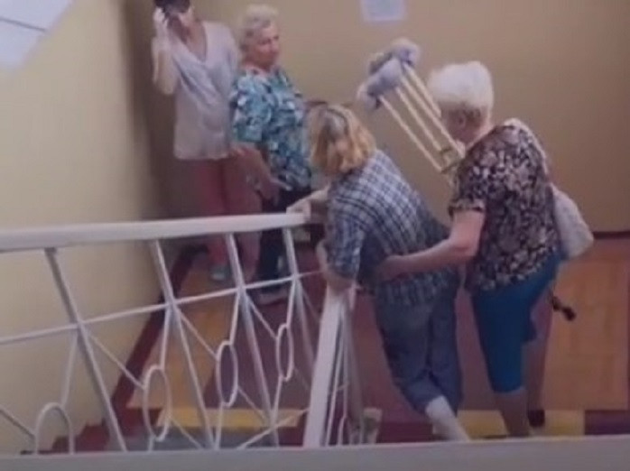 Приморский травмпункт испытывает людей на прочность