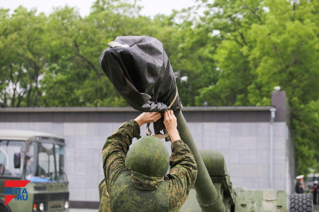 Люди в погонах и лампасах продолжают «охоту» на сахалинского «фронтовика»