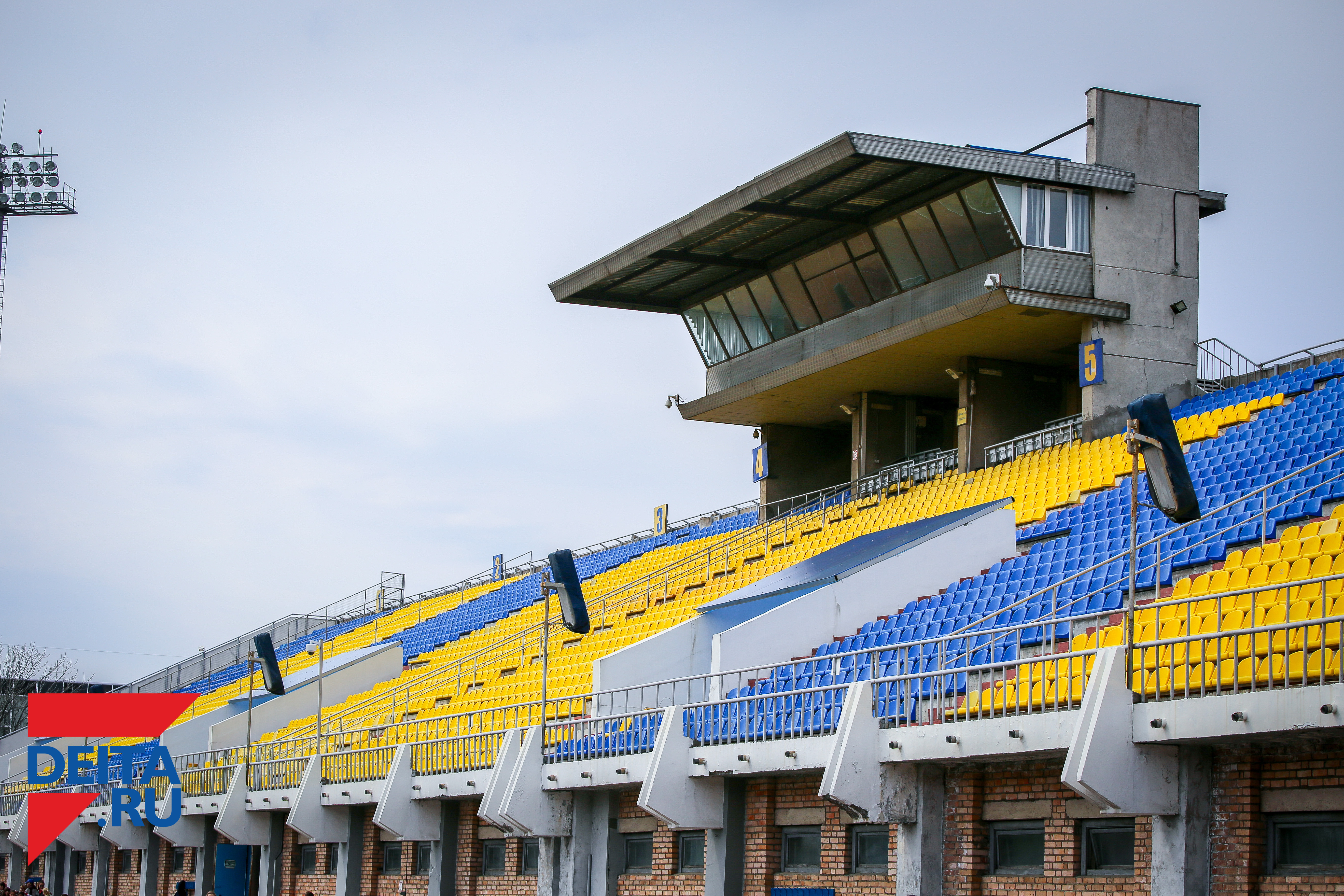 Стадионы – спортсменам, квалификацию - тренерам