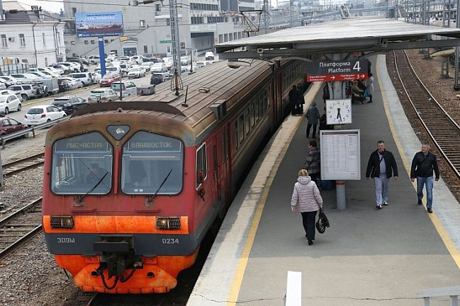 Одобренные Путиным поезда начнут ходить из Владивостока