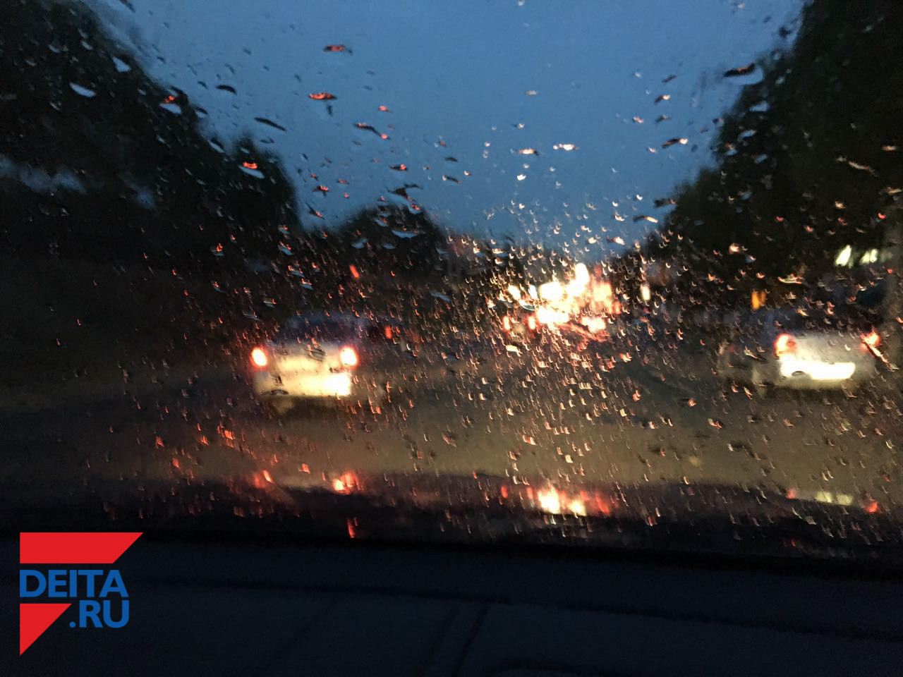 Сильными ливнями пугают приморцев синоптики