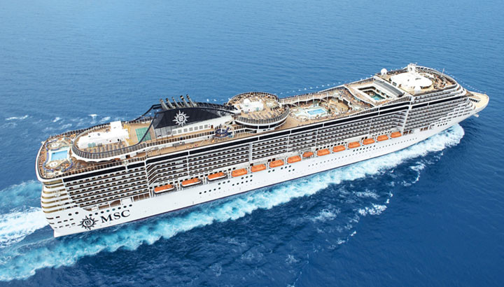 Гигантский лайнер впервые посетит Владивосток