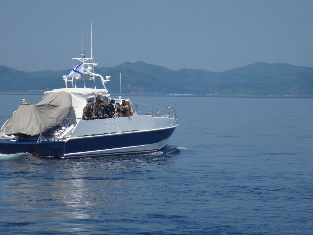 Несовершеннолетняя девочка попала под работающие лодочные винты