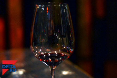 Как заказать вино в ресторане и не чувствовать себя идиотом – 5 советов