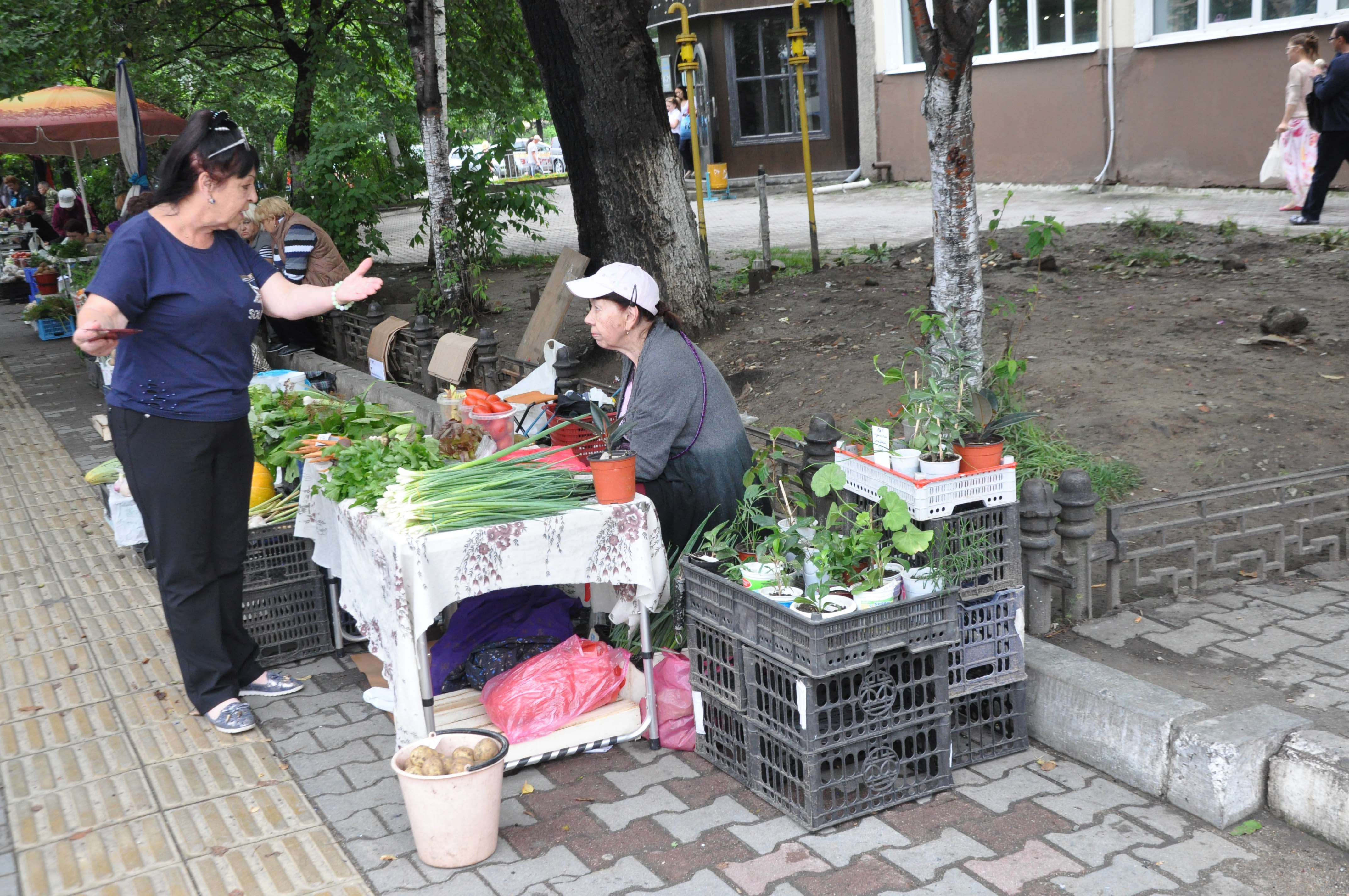 Уссурийск погряз в нелегальных носках