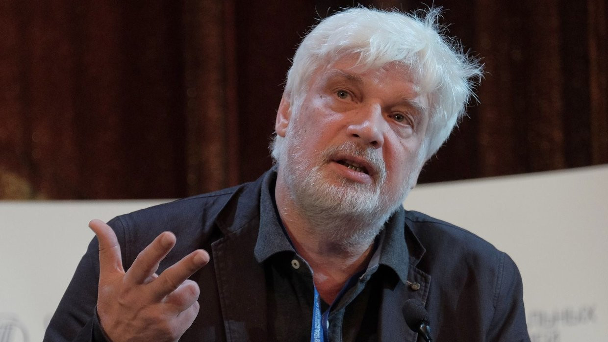 Умер культовый режиссер и актер, причины уже известны