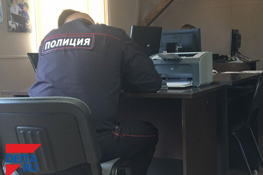 На чужое позарились молодые люди и попались